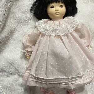 ASIAN  doll. Pauline, 1984  14". Soft body, ceramic limbs & head. EXCELLENT Rare